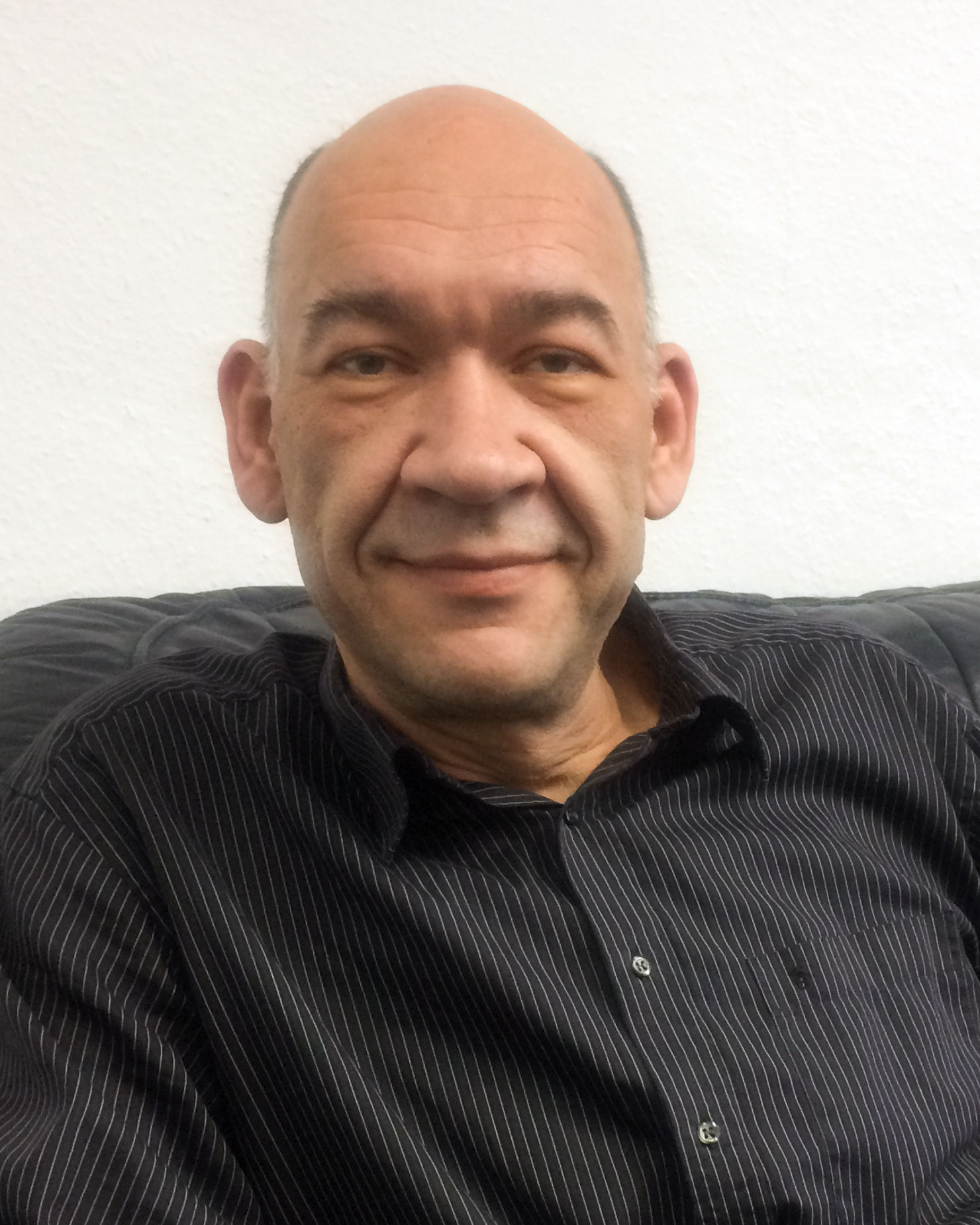 Leiter Wohlfahrts- und Sozialarbeit DRK Kreisverband Dresden Leiter Wohlfahrts- und Sozialarbeit DRK Kreisverband Dresden